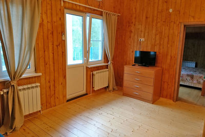 Улучшенные апартаменты с 2 спальнями, балконом, видом и кондиционером