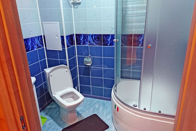 Улучшенные апартаменты с 2 спальнями, балконом, видом и кондиционером