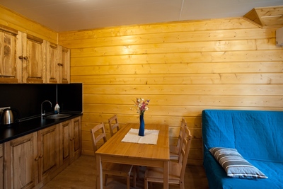 Улучшенные апартаменты с 1 спальней, балконом, видом и кондиционером: 22М