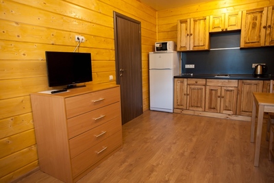 Улучшенные апартаменты с 1 спальней, балконом, видом и кондиционером: 24М