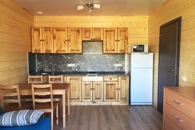 Улучшенные апартаменты с 1 спальней, балконом, видом и кондиционером: 26М