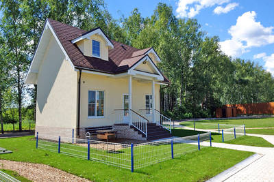 Коттедж первой линии