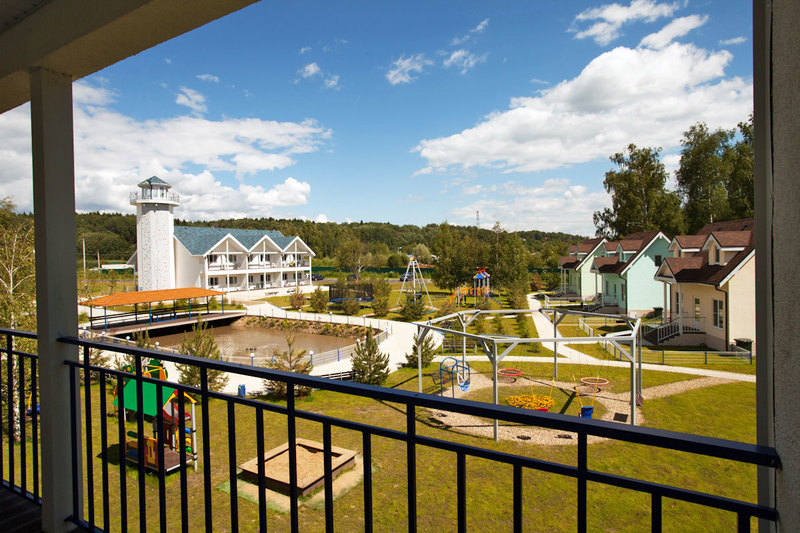 Улучшенные апартаменты с 1 спальней, балконом и видом на воду