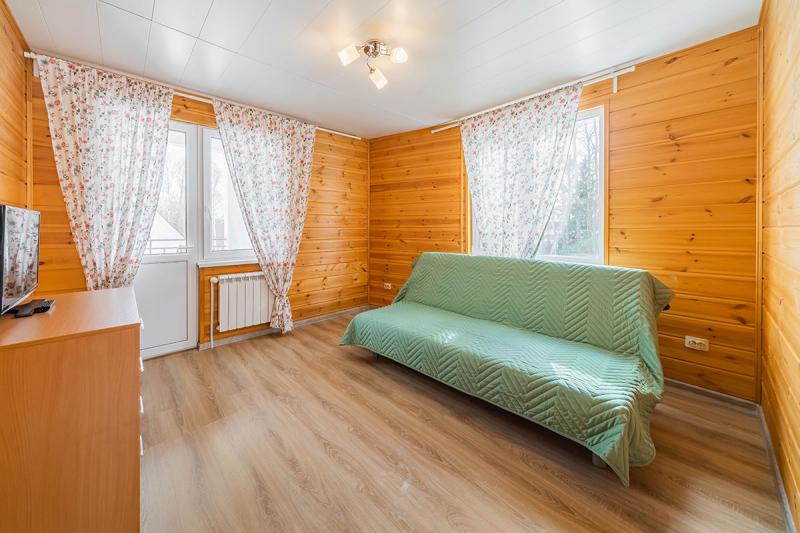 Улучшенные апартаменты с 1 спальней, балконом и видом на воду