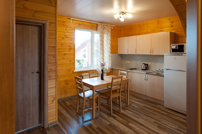 Улучшенные апартаменты с 1 спальней, балконом и видом на воду