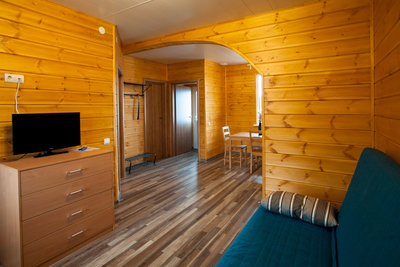 Улучшенные апартаменты с 1 спальней, балконом и видом на воду